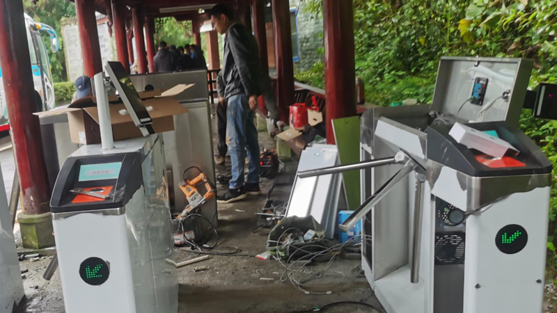 票務售票系統(tǒng)讓景區(qū)窗口、線上、自助機統(tǒng)一管理 票務售票系統(tǒng)讓景區(qū)窗口、線上、自助機統(tǒng)一管理